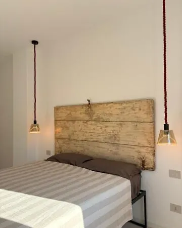 Apartment Red House Valeggio App 3 Valeggio sul Mincio