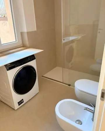 Red House Valeggio App 3 Apartment